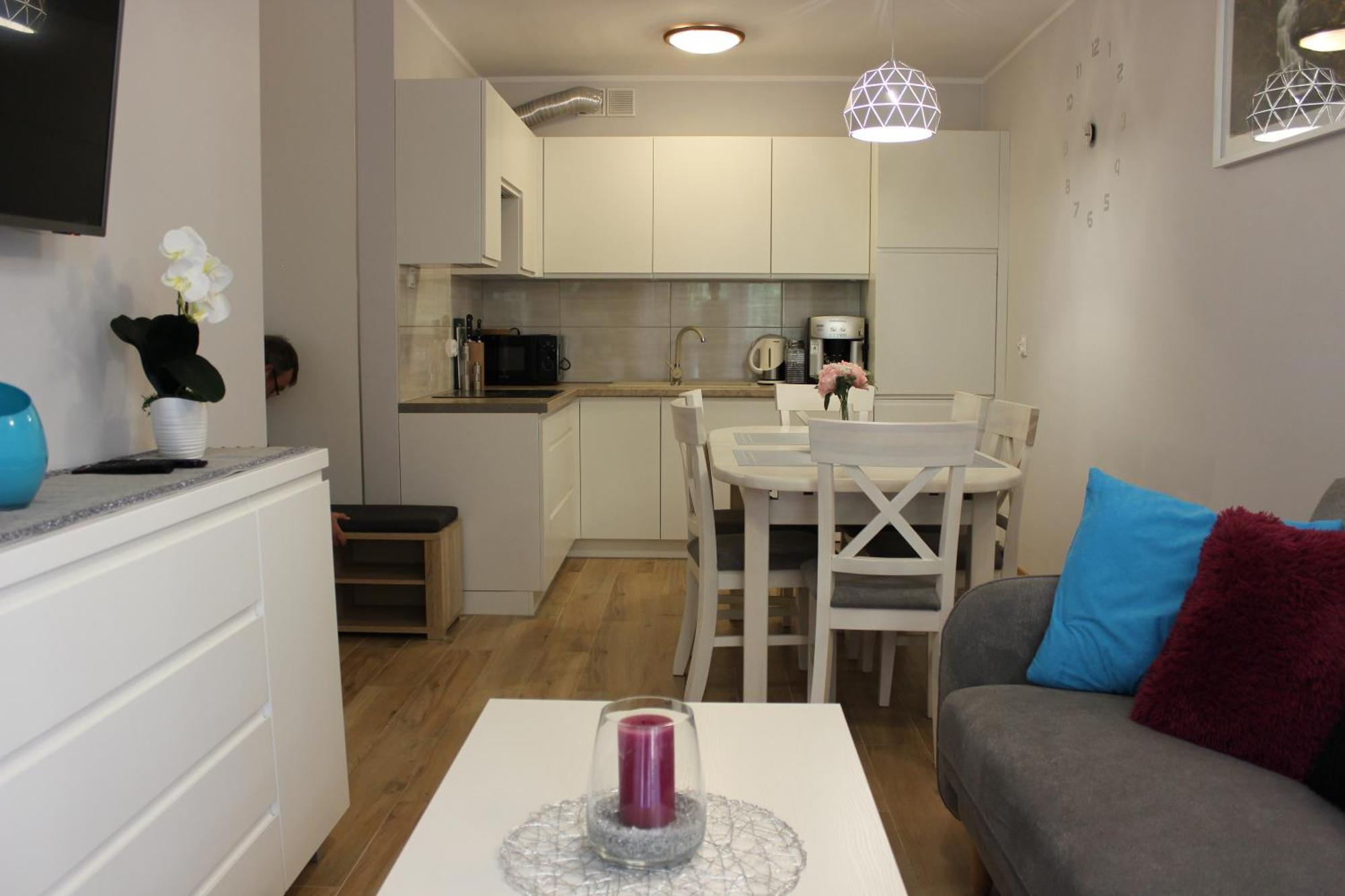 Apartament Blisko Centrum Z Garazem Karpacz Exterior foto