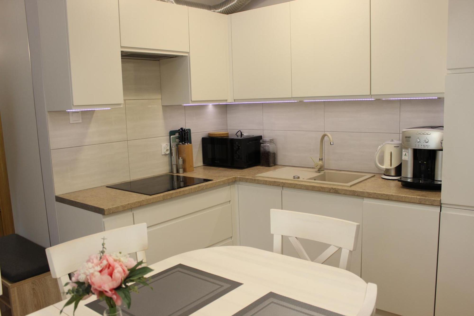 Apartament Blisko Centrum Z Garazem Karpacz Exterior foto